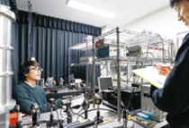 光量子デバイス(五島)研究室