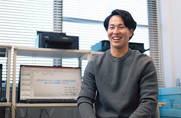 山﨑 駿介さん