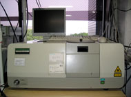 赤外分光装置（JASCO FT／IR-660M）