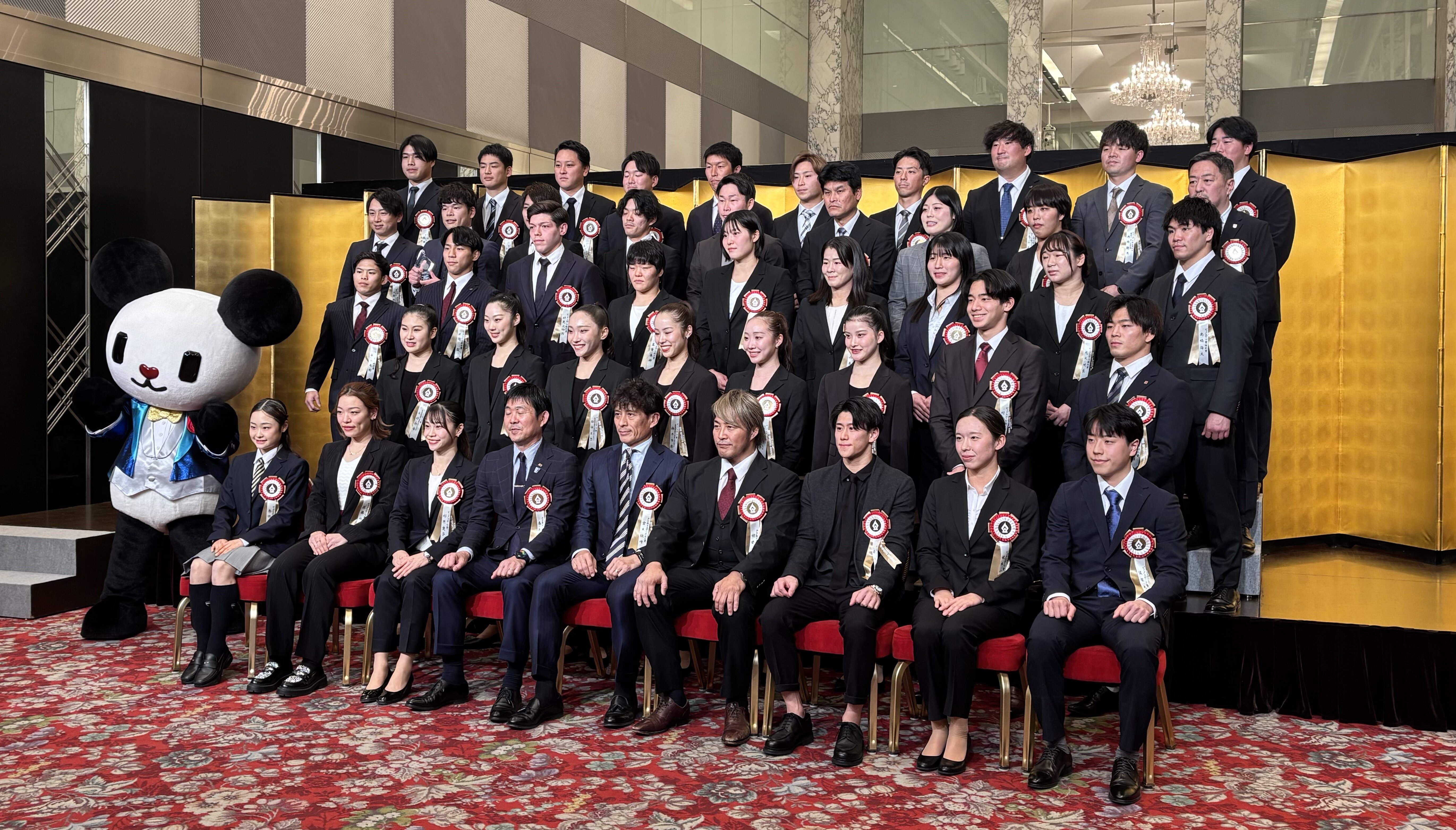 前列右端が篠塚